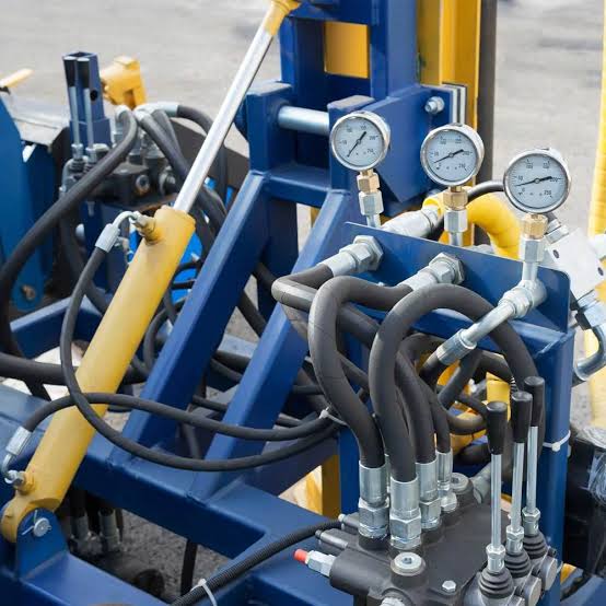 Systèmes et dispositifs hydrauliques et pneumatiques  S8NGM-SDHP